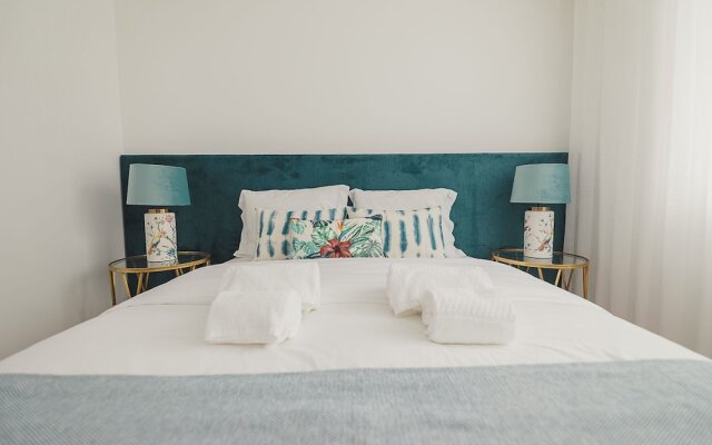 Vibrant Porto Apartments-Heroismo Metro