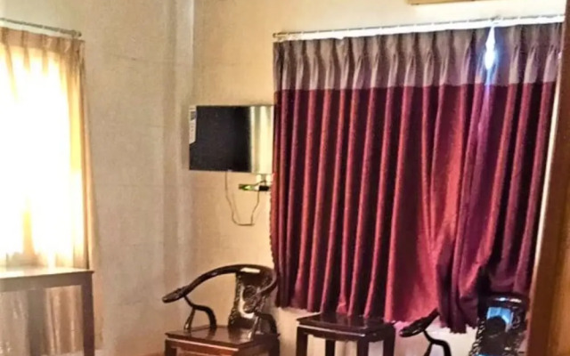 Vu Nam Hung Hotel