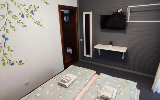 Садиба АнноМарі - відпочинок в Карпатах котедж Яремче