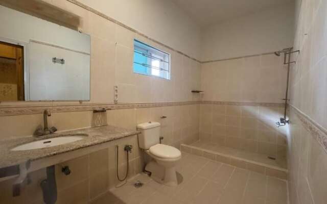 Secure Inn Guest House Bahria Town