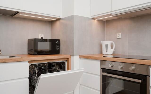 Apartment Legnicka by Renters
