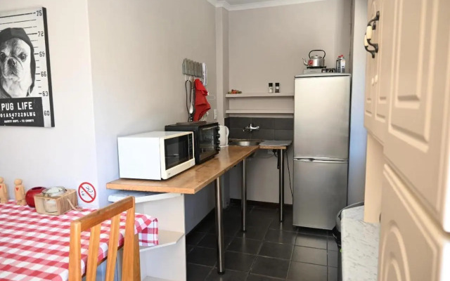 Cosy 2 bedroom flat for 4