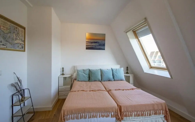 Fantastic Penthouse by the sea With Sauna