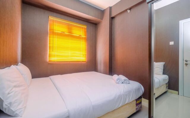 Comfort 1BR with Study Room Green Pramuka Apartment