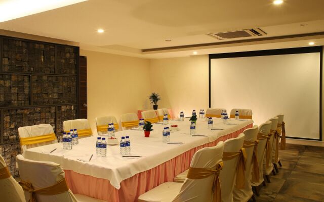 The Royale Senate Race Course