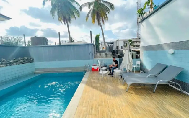 May Shorlet Suites