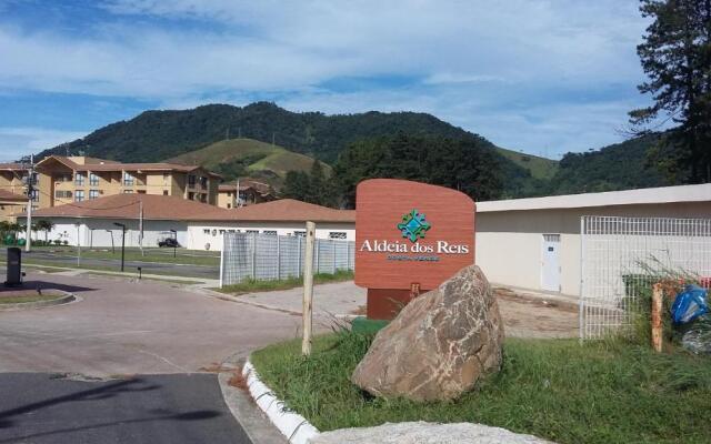 Condado Aldeia dos Reis 114 e 213
