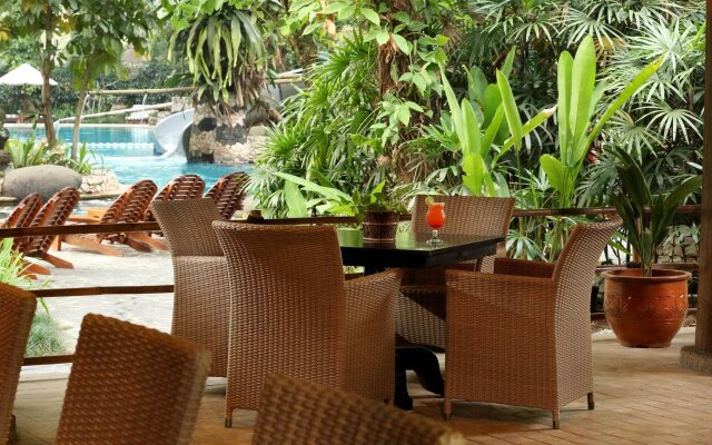 Aryaduta Lippo Village