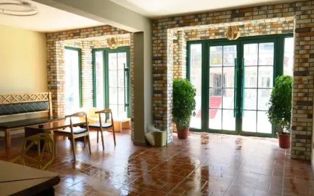 Mgmj Hotel