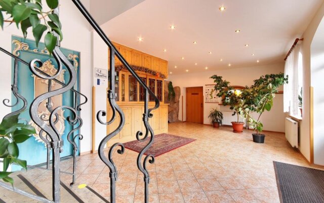 Hotel Stara Skola
