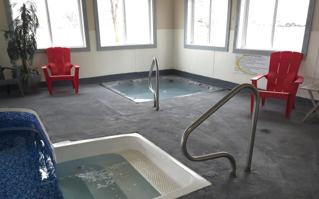 Super 8 by Wyndham Swift Current