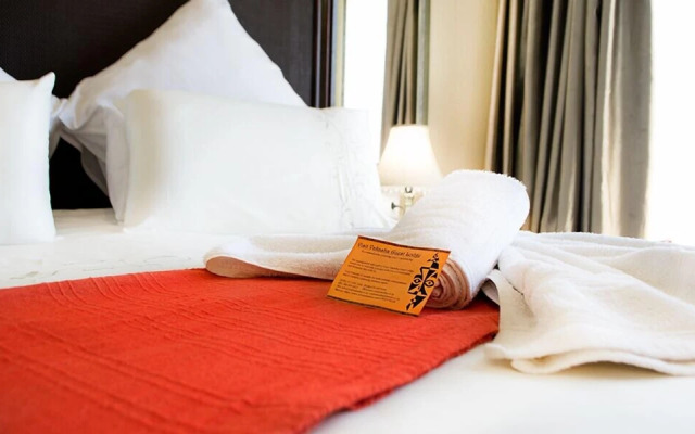 Visit Vakasha Guest Lodge 2