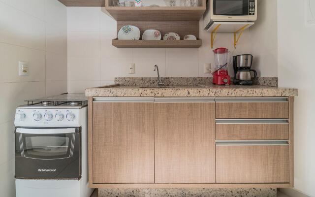 Aluguel Apartamento 2 quartos 50m do Mar Bombas SC