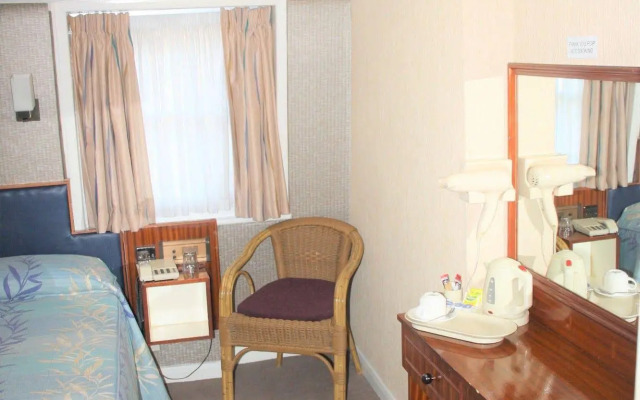 Mitre House Hotel
