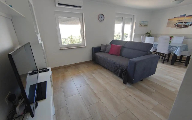 Apartmaji Hrvatin v Kortah