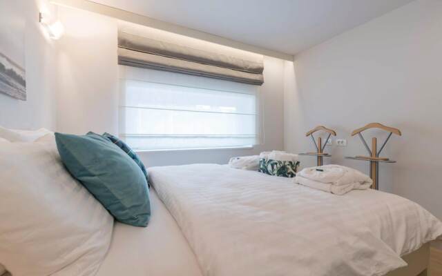 Beautiful Home in Plomin With Jacuzzi, Wifi and 1 Bedrooms