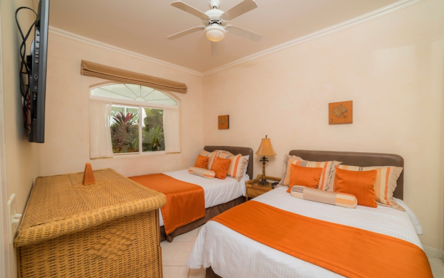 Colina 9E 2 bdr Garden View in Los Suenos