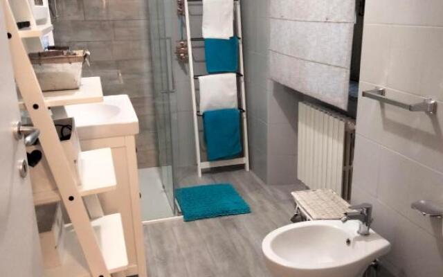 La corte tra i laghi