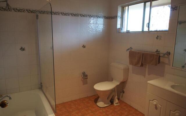 Cobar Town and Country Motor Inn