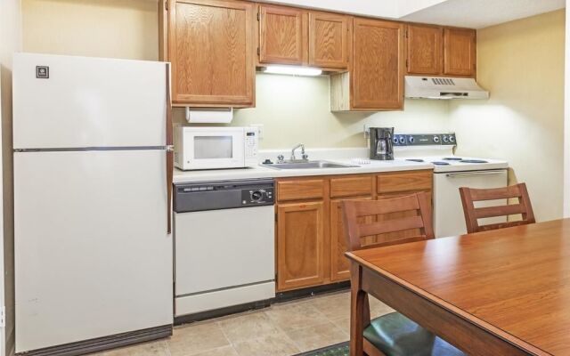 Hawthorn Suites by Wyndham Tyler