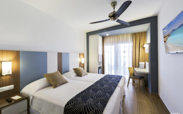 Hotel Riu Festival