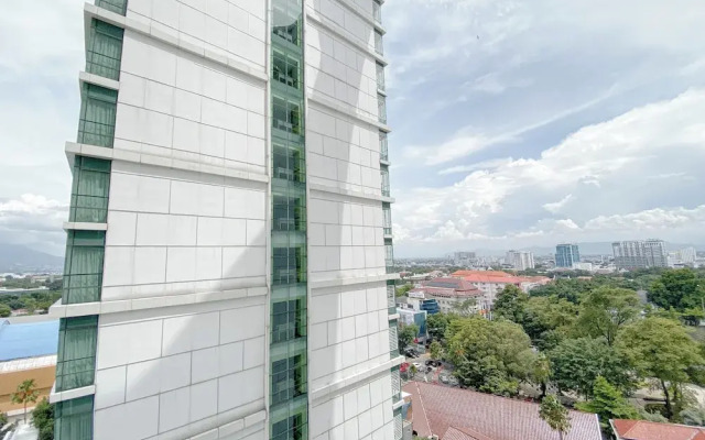 Well Designed Studio at Tamansari La Grande Apartment