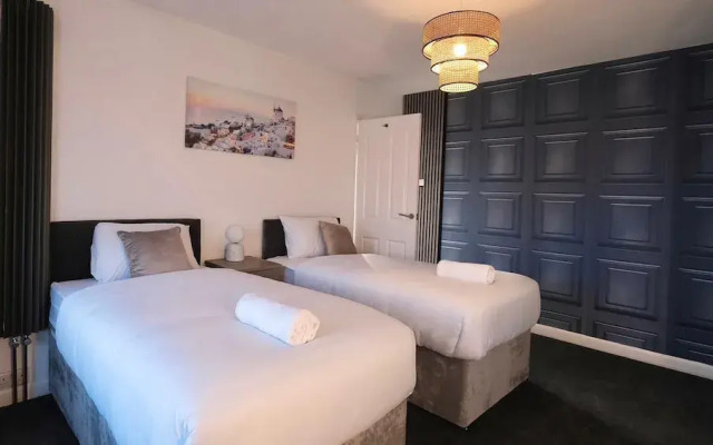 Southampton retreat-Hot Tub-Pool-Parking
