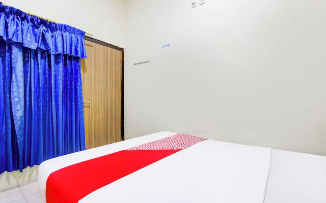 Hotel O Jalan Malioboro Near Stasiun Tugu Yogyakarta Formerly Hotel Baru