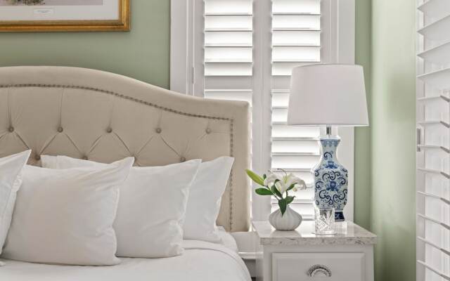 Village Inn and Pub - Adults Only