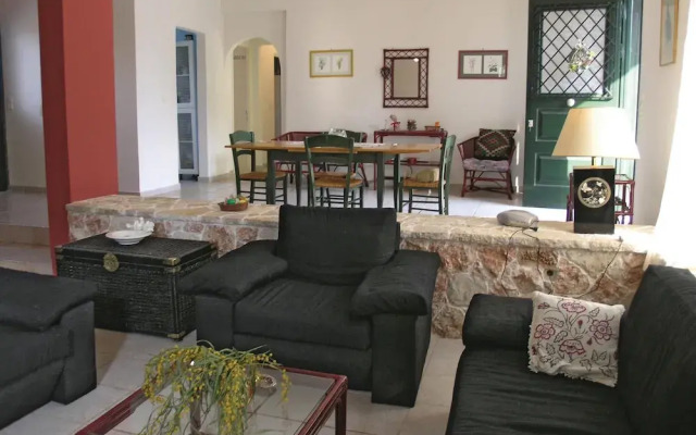 Beautiful Apartment in Nafplion With 3 Bedrooms