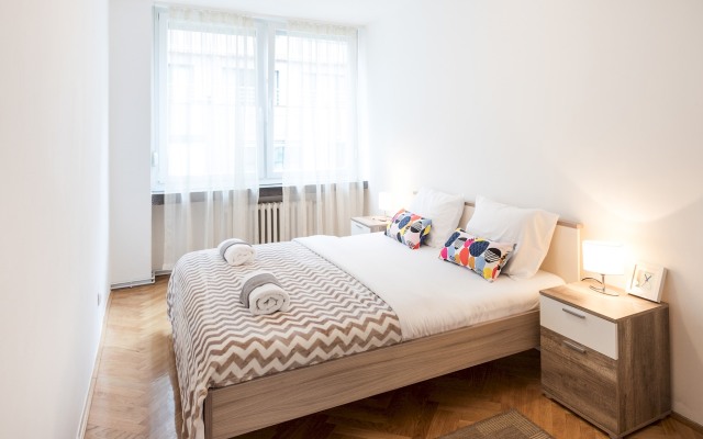 Modern Apartment few Steps From Main Square!