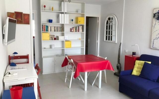 Appartement Hendaye, 1 pièce, 2 personnes - FR-1-2-323