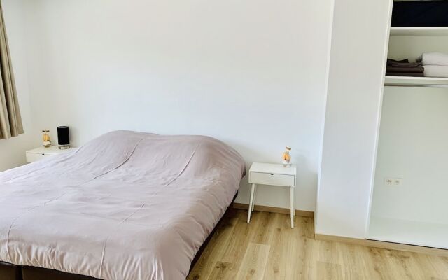 Holiday Home in Koksijde with Hot Tub