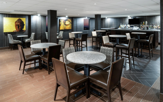 Best Western Premier NYC Gateway Hotel