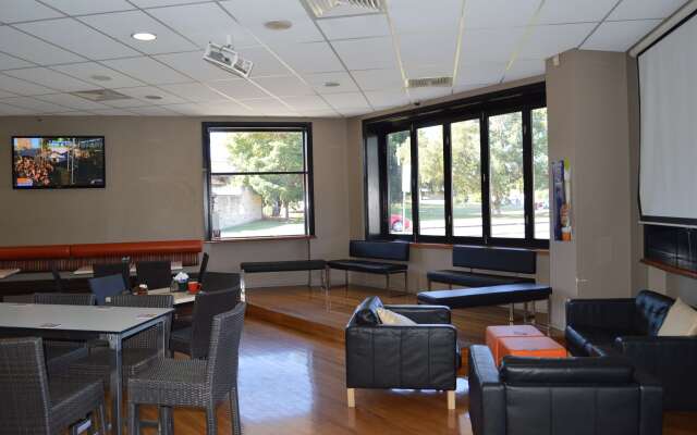 Best Western Blackbutt Inn