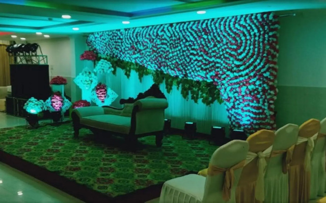 SS Palace Hotel, Gorakhpur