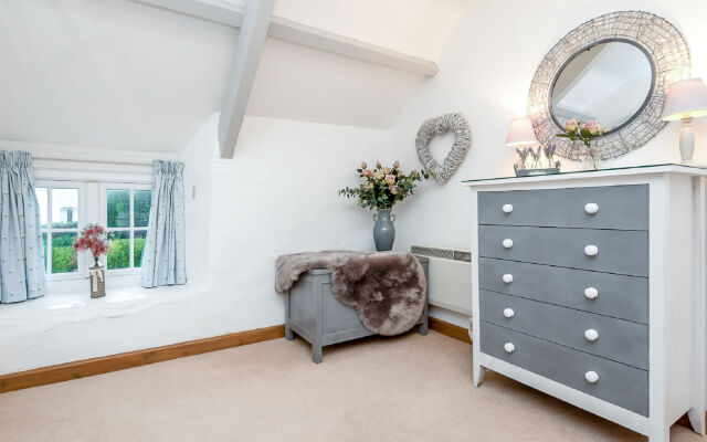 Holiday Home Thrift Cottage