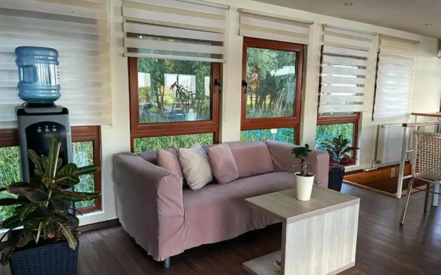 Hotel Plutitor Egreta 1