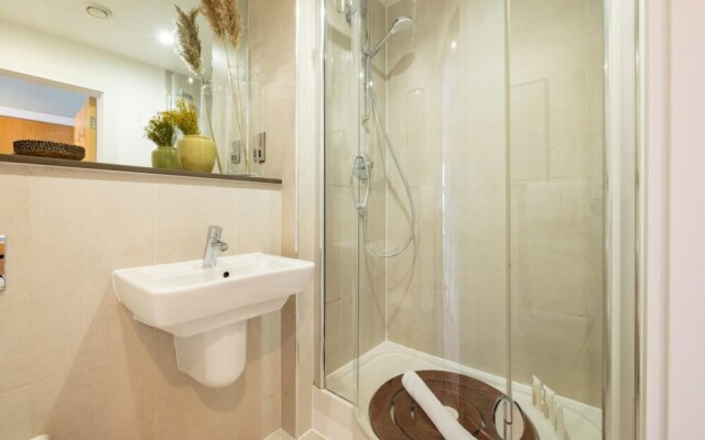 The London Secret - Captivating 2bdr Apartment With Terrace