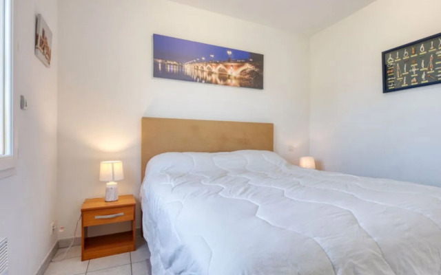 Les Acacias (MVT245)