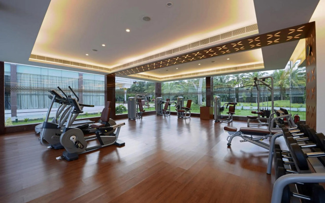 Hotel Naveen Lakeside