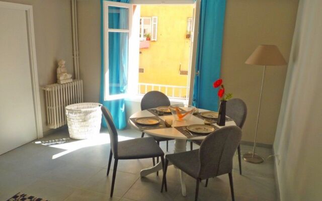 Ashley&Parker - Josephine