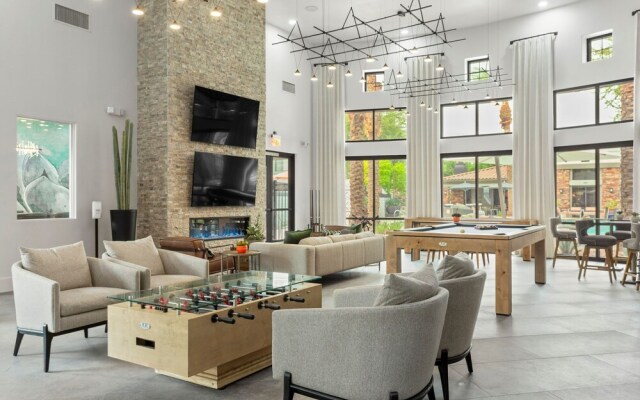 CozySuites at Glendale