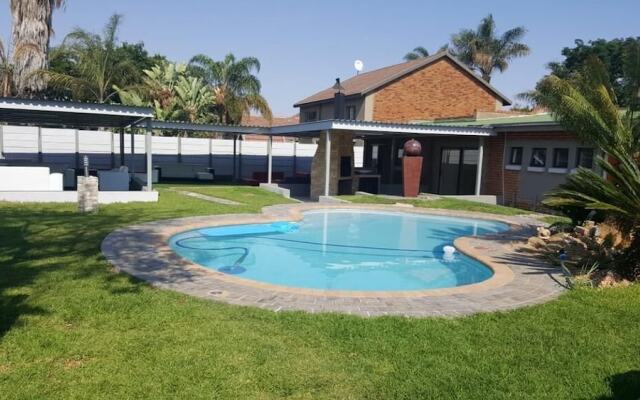 Savannah Guest House