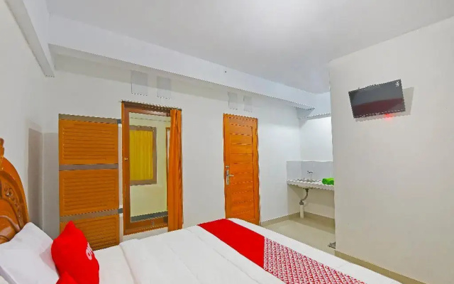 OYO 90967 Soka Asri Guest House