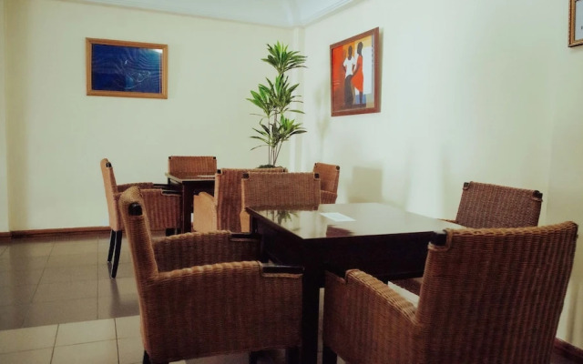 Hotel Marjorie 'Y'