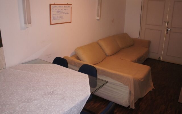 Share Guest Hostel