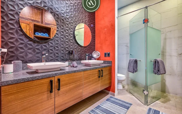 Condo With Oceanview - 2BR Condo - Rooftop Pool