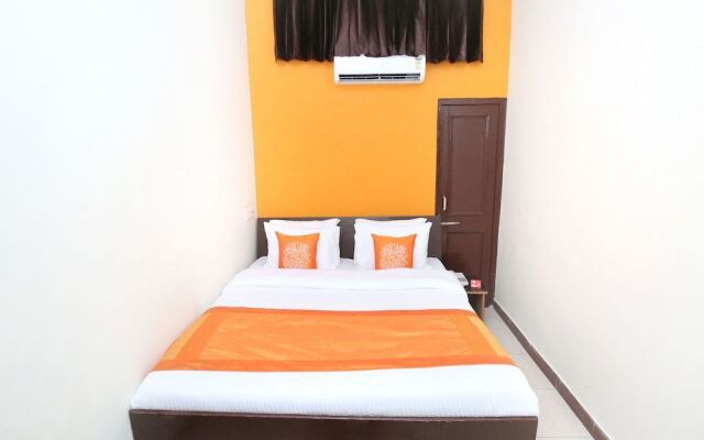 OYO 11073 Amar Guest House
