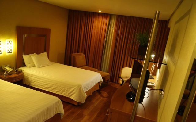 Hotel Mercury Inn